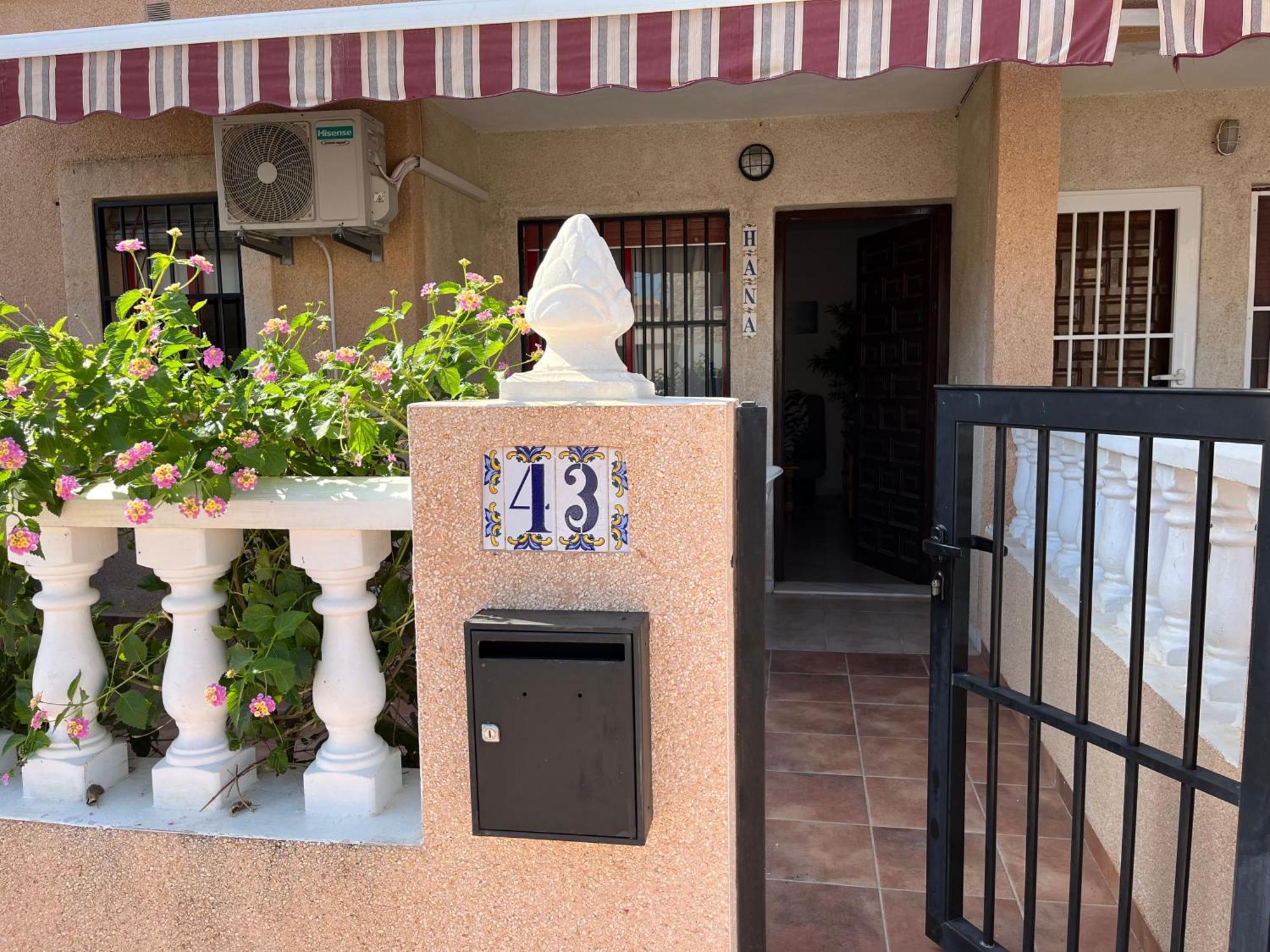 Apartmento Hana Con Terraza - Despues De La Renovacion General ลามาตา ภายนอก รูปภาพ